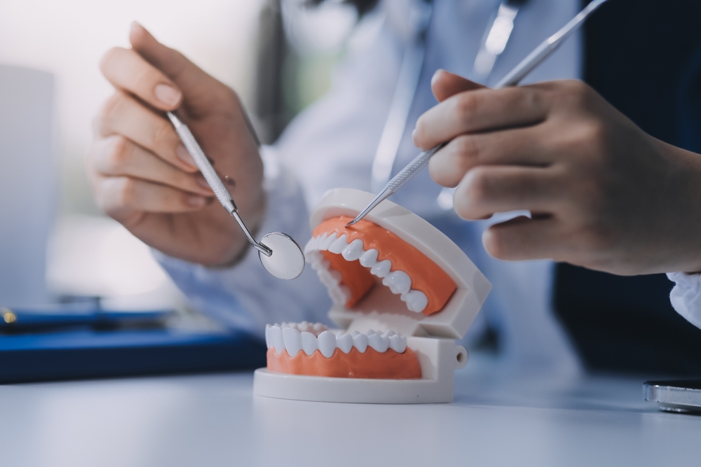 Dentist in Mira Road